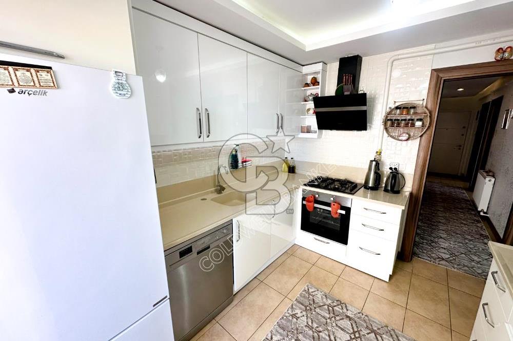 KUŞADASI EGE MAH.DE PRESTİJLİ SİTE İÇERİSİNDE SATILIK 3+1 DAİRE