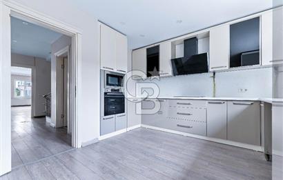 Zekeriyaköy Arıköy Sitesinde Satılık Forleks Köşe Villa