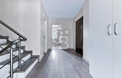 Zekeriyaköy Arıköy Sitesinde Satılık Forleks Köşe Villa
