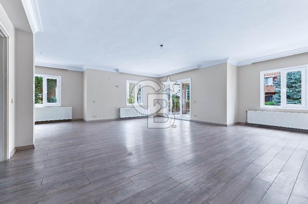 Zekeriyaköy Arıköy Sitesinde Satılık Forleks Köşe Villa