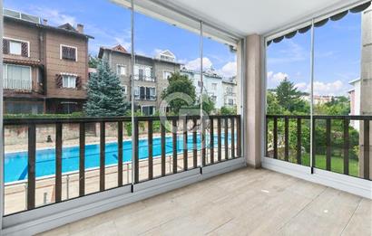 Zekeriyaköy Arıköy Sitesinde Satılık Forleks Köşe Villa