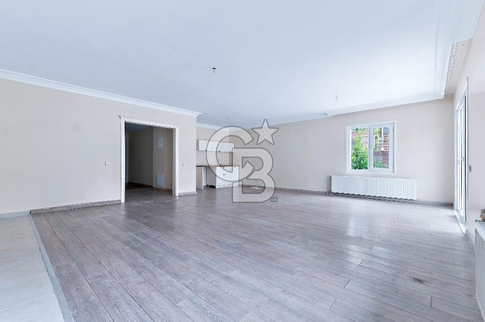 Zekeriyaköy Arıköy Sitesinde Satılık Forleks Köşe Villa
