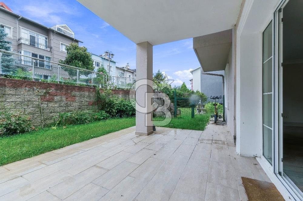 Zekeriyaköy Arıköy Sitesinde Satılık Forleks Köşe Villa