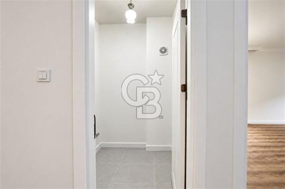 BOSTANLININ  EN NEZİH LOKASYONUNDA KOMPLE YENİLENMİŞ 3+1 SATILIK DAİRE  