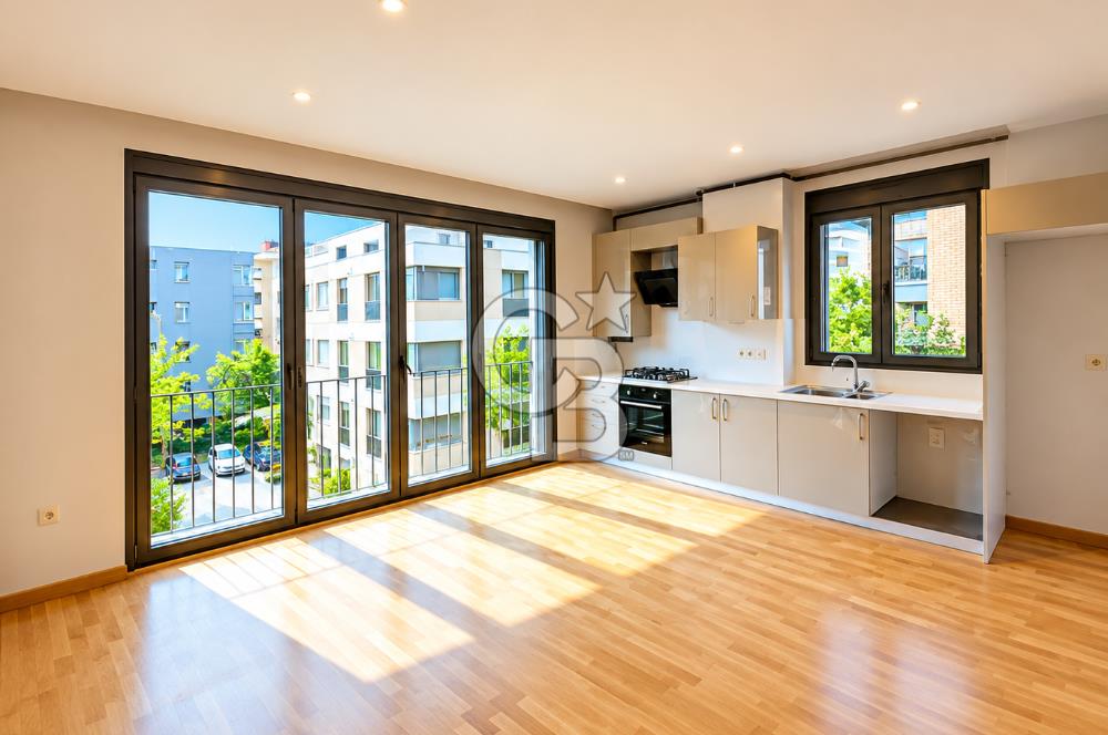 BAĞDAT CADDESİNE 2. BİNADA ÇİFTEHAVUZLARDA 2+1 DAİRE 75 M2