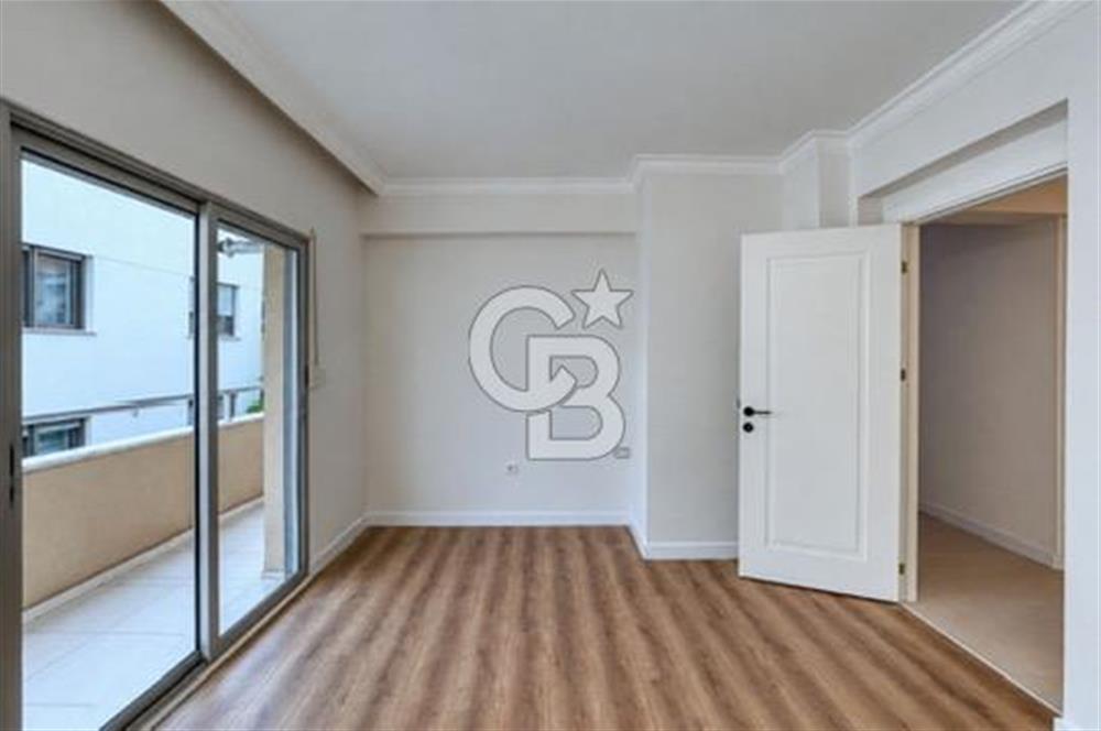 BOSTANLININ  EN NEZİH LOKASYONUNDA KOMPLE YENİLENMİŞ 3+1 SATILIK DAİRE  