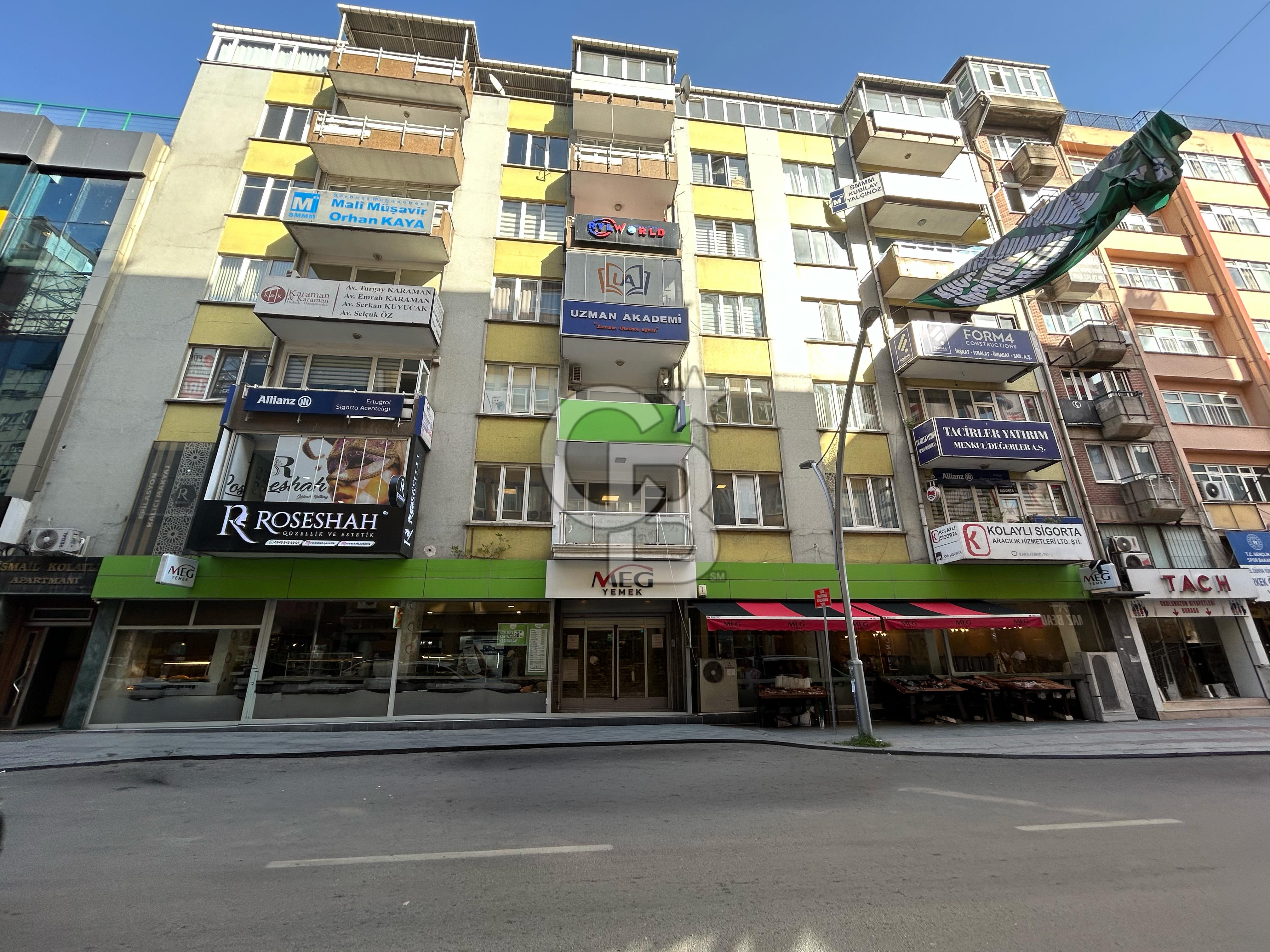 İZMİT MERKEZDE KAÇIRILMAYACAK SATILIK HEM OFİS HEM DAİRE FIRSATI