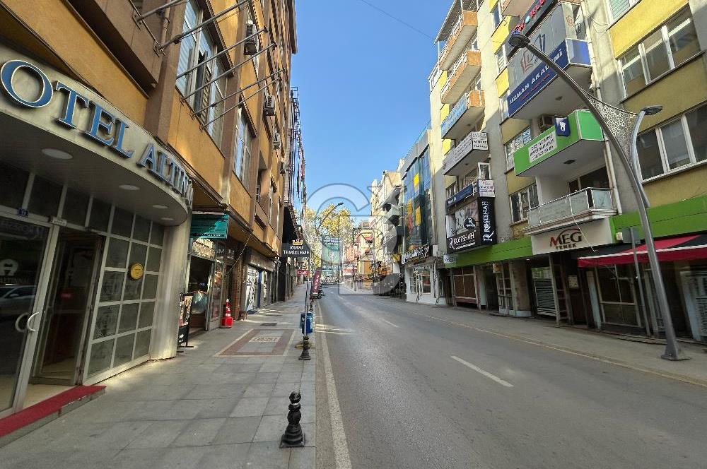 İZMİT MERKEZDE KAÇIRILMAYACAK SATILIK HEM OFİS HEM DAİRE FIRSATI