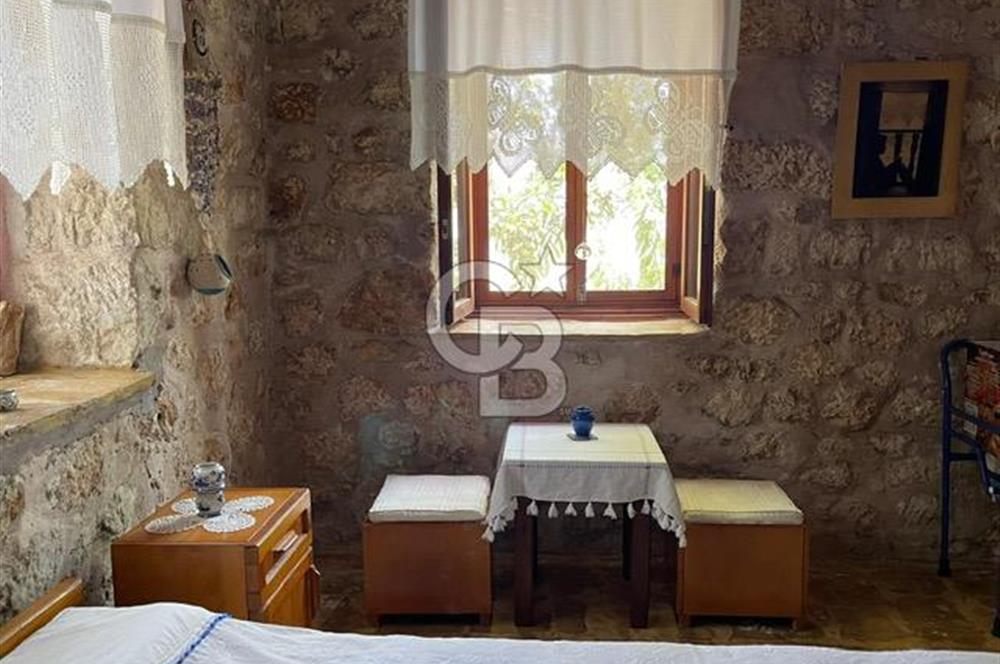 Bir LİKYA Rüyası Kaleköy'de 360° Manzaralı Taş Ev ve Geniş Arsa