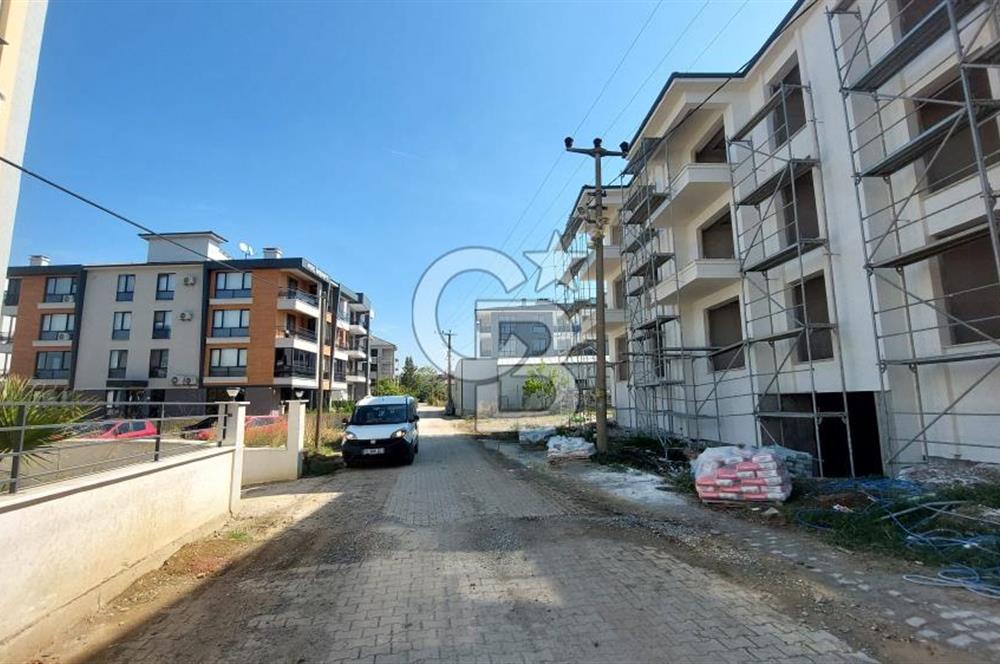 YALOVA ÇİFTLİKKÖY ÇİFTLİK MAHALLESİNDE YENİ BİNADA BALKONLU 1+1