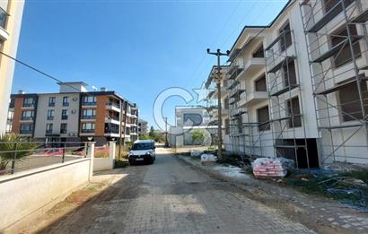 YALOVA ÇİFTLİKKÖY ÇİFTLİK MAHALLESİNDE YENİ BİNADA BALKONLU 1+1