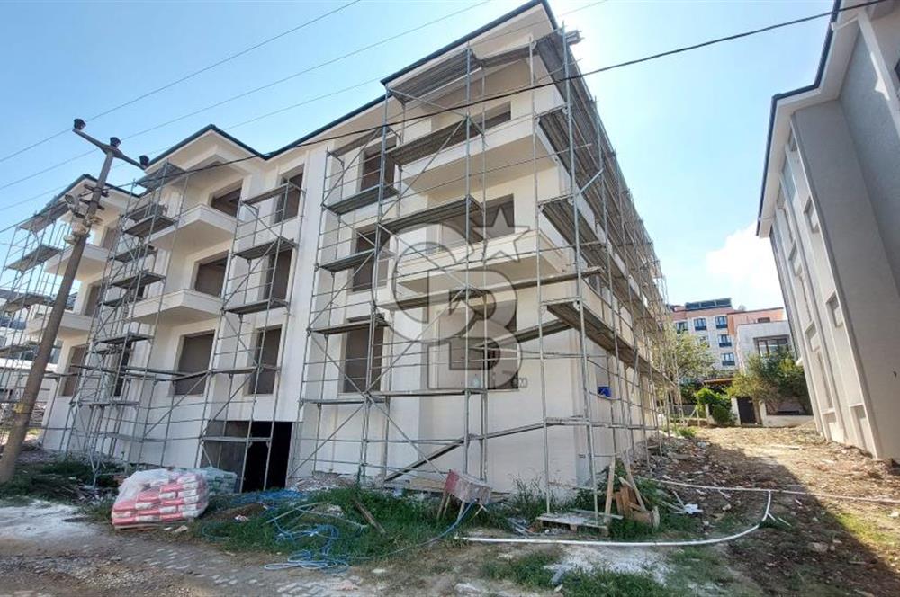 YALOVA ÇİFTLİKKÖY ÇİFTLİK MAHALLESİNDE YENİ BİNADA BALKONLU 1+1