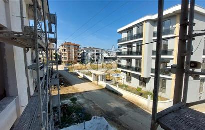 YALOVA ÇİFTLİKKÖY ÇİFTLİK MAHALLESİNDE YENİ BİNADA BALKONLU 1+1