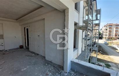 YALOVA ÇİFTLİKKÖY ÇİFTLİK MAHALLESİNDE YENİ BİNADA BALKONLU 1+1