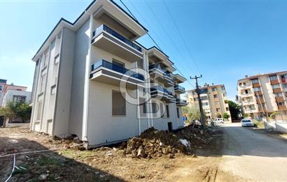 YALOVA ÇİFTLİKKÖY ÇİFTLİK MAHALLESİNDE YENİ BİNADA BALKONLU 1+1