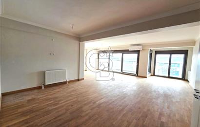 KARŞIYAKA SAHİLDE MUHTEŞEM LOKASYON 3+1 SATILIK YALI DAİRESİ...
