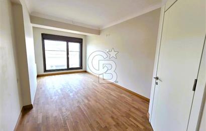 KARŞIYAKA SAHİLDE MUHTEŞEM LOKASYON 3+1 SATILIK YALI DAİRESİ...
