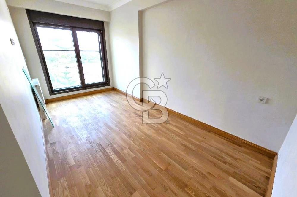 KARŞIYAKA SAHİLDE MUHTEŞEM LOKASYON 3+1 SATILIK YALI DAİRESİ...