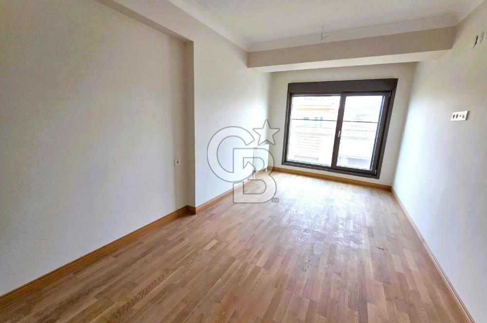 KARŞIYAKA SAHİLDE MUHTEŞEM LOKASYON 3+1 SATILIK YALI DAİRESİ...