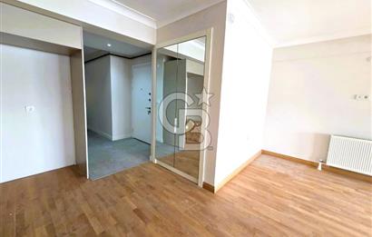 KARŞIYAKA SAHİLDE MUHTEŞEM LOKASYON 3+1 SATILIK YALI DAİRESİ...