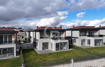 Etimesgut Bağlıca da Site İçerisinde Sıfır 6+1 Villa