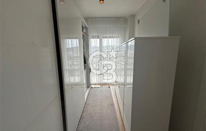 Güzelbahçe de Güvenlikli Site İçerisinde Deniz Manzaralı Villa