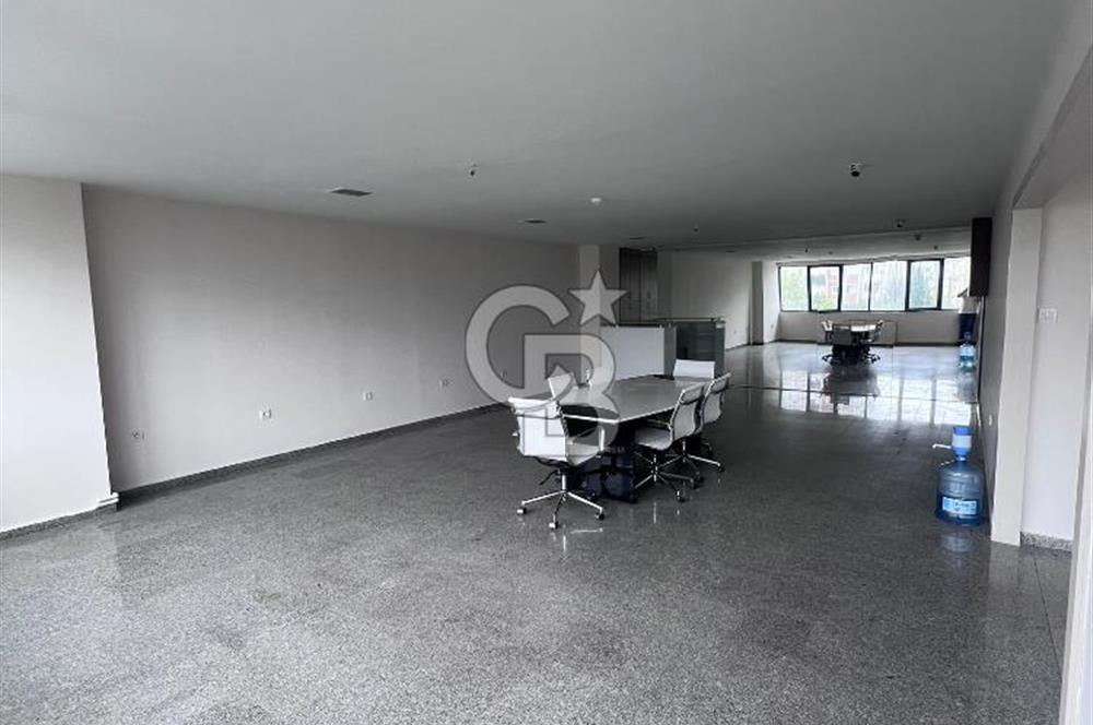 İKİTELLİ OSB'DE 540m2 MOBİLYALI KDV AVANTAJLI KİRALIK OFiS
