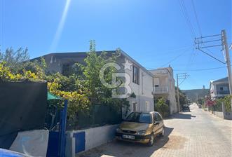 URLA GÜLBAHÇE'DE İÇERİSİNDE KAYITLI BİNA OLAN İMARLI ARSA - 11 - 375179
