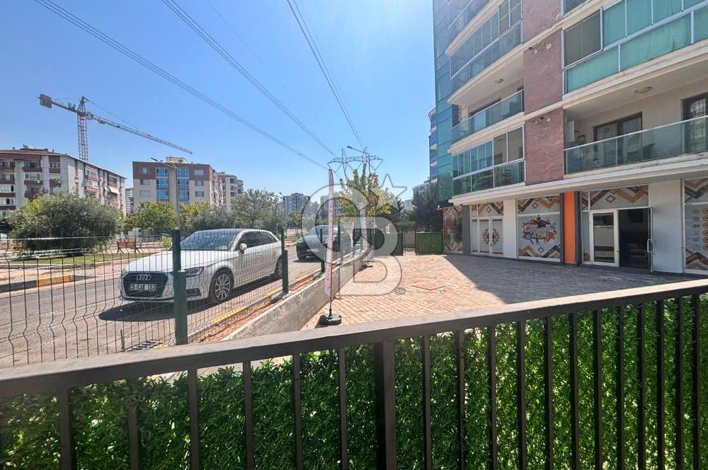MENEMEN ULUKENT’TE , YÜKSEK KULLANIM ALANLI SATILIK DÜKKÂN