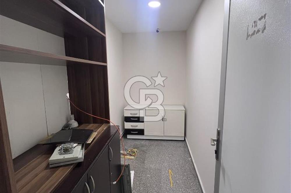 İKİTELLİ OSB'DE 540m2 MOBİLYALI KDV AVANTAJLI KİRALIK OFiS