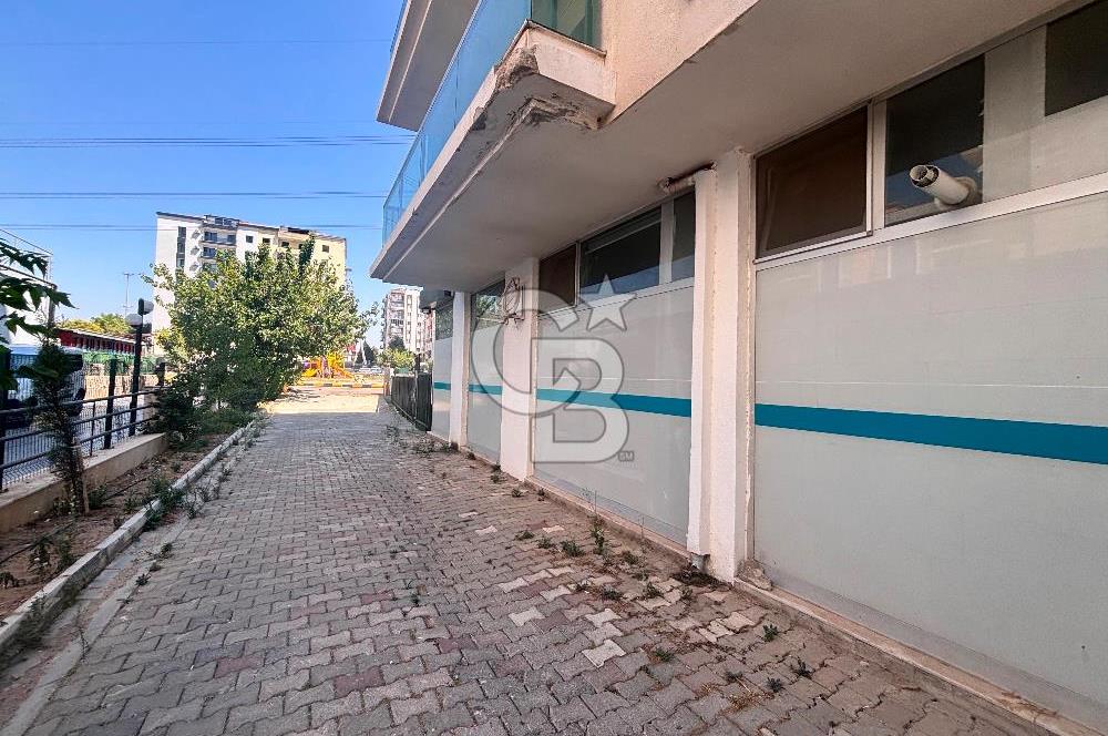 MENEMEN ULUKENT’TE , YÜKSEK KULLANIM ALANLI SATILIK DÜKKÂN
