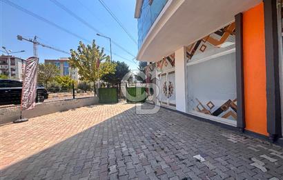 MENEMEN ULUKENT’TE , YÜKSEK KULLANIM ALANLI SATILIK DÜKKÂN