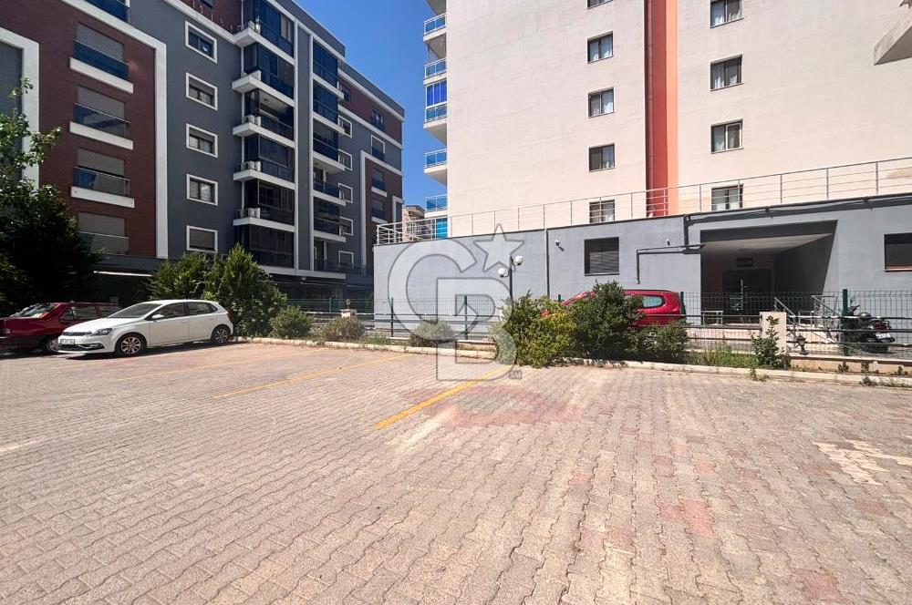 MENEMEN ULUKENT’TE , YÜKSEK KULLANIM ALANLI SATILIK DÜKKÂN