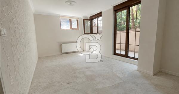 Küçükyalı Merkezde 3+1 Bahçe Katı Satılık Kupon Daire - 375206