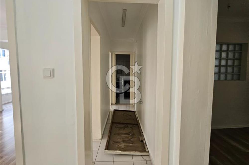 BAKIRKÖY ZEYTİNLİK'TE YAKUT SOKAK CEPHELİ 125 M² SATILIK OFİS