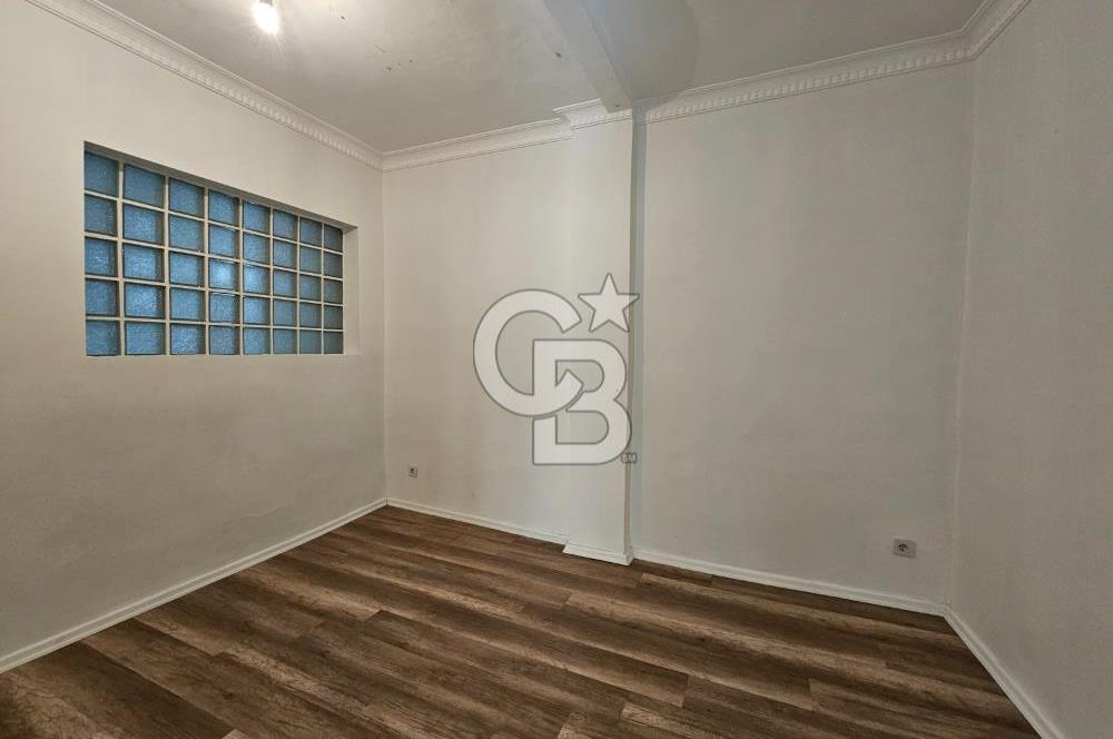 BAKIRKÖY ZEYTİNLİK'TE YAKUT SOKAK CEPHELİ 125 M² SATILIK OFİS