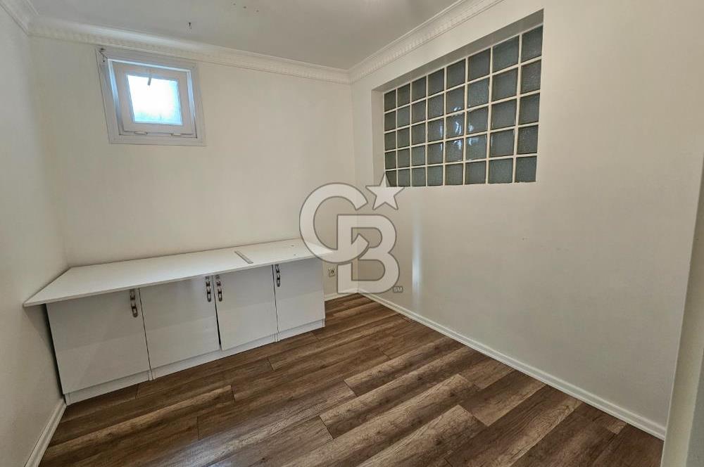 BAKIRKÖY ZEYTİNLİK'TE YAKUT SOKAK CEPHELİ 125 M² SATILIK OFİS