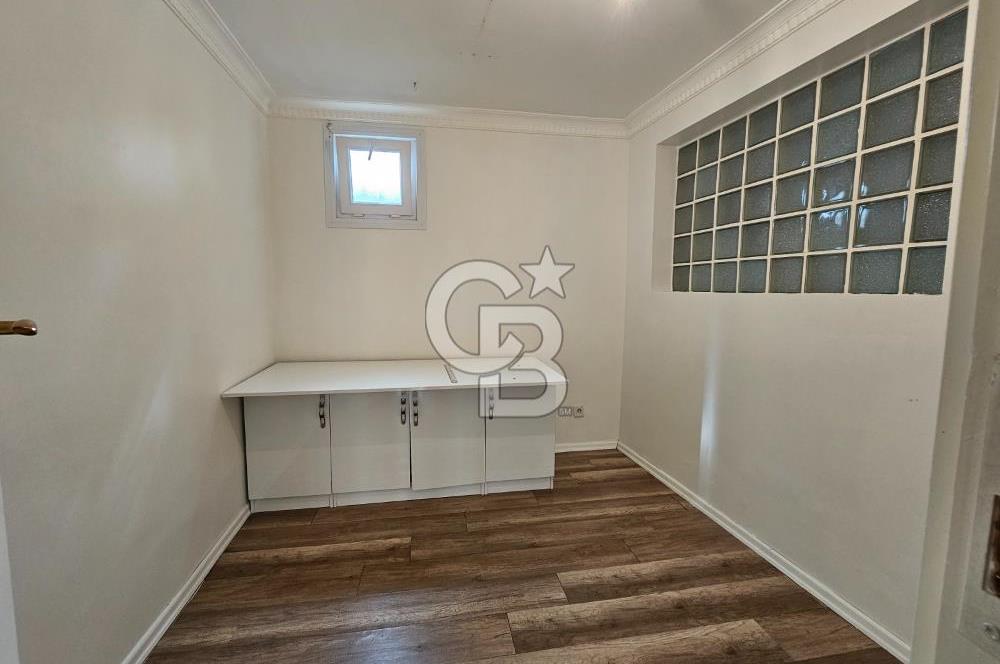 BAKIRKÖY ZEYTİNLİK'TE YAKUT SOKAK CEPHELİ 125 M² SATILIK OFİS