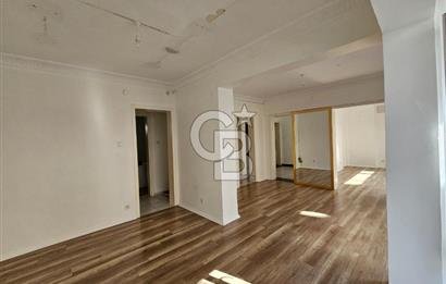 BAKIRKÖY ZEYTİNLİK'TE YAKUT SOKAK CEPHELİ 125 M² SATILIK OFİS