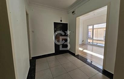 BAKIRKÖY ZEYTİNLİK'TE YAKUT SOKAK CEPHELİ 125 M² SATILIK OFİS