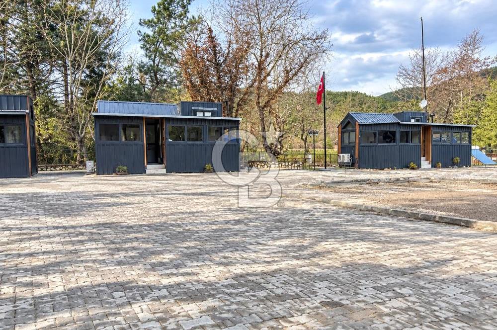 Menderes Karacadağ’da Doğayla İç İçe, Kullanıma Hazır 7.968 m² Arazi