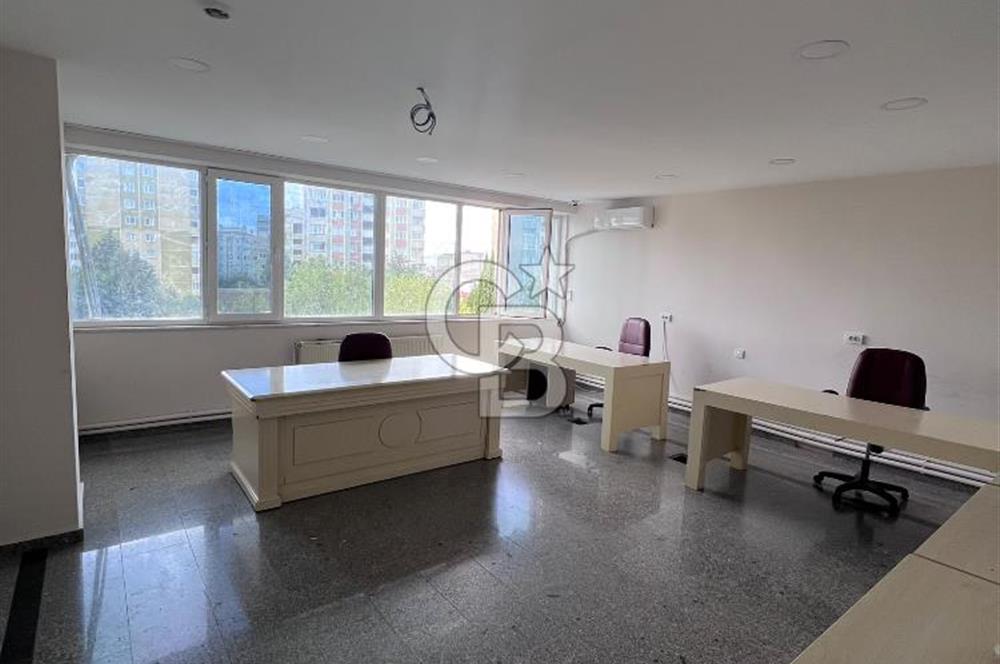 İKİTELLİ OSB'DE 540m2 MOBİLYALI KDV AVANTAJLI KİRALIK OFiS