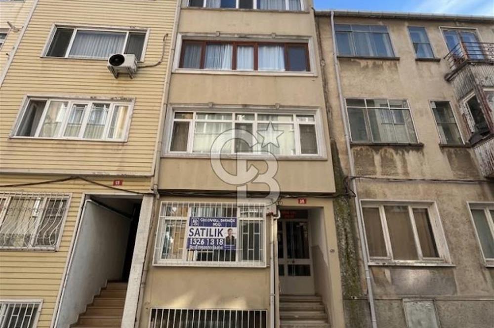 Kadıköy Rasimpaşa'da Özel Bahçeli Tamamen Yenilenmiş Satılık 2+1