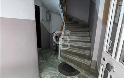 Kadıköy Rasimpaşa'da Özel Bahçeli Tamamen Yenilenmiş Satılık 2+1