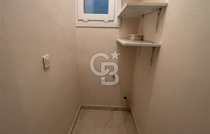 Kadıköy Rasimpaşa'da Özel Bahçeli Tamamen Yenilenmiş Satılık 2+1