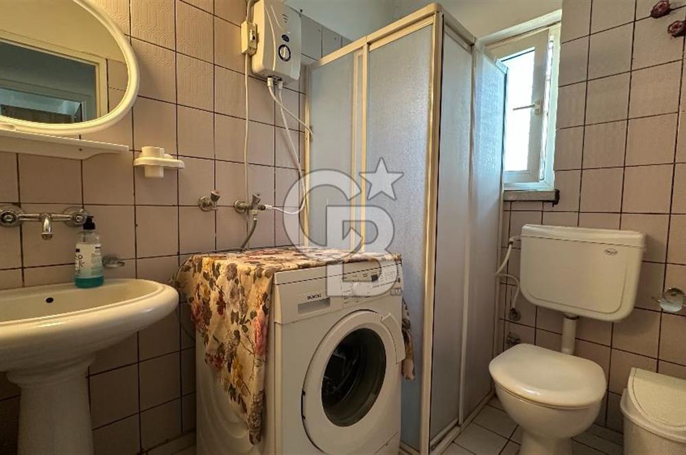 Burhaniye Pelitköyde Denize 150 Metre Havuzlu Sitede 2+1 Villa