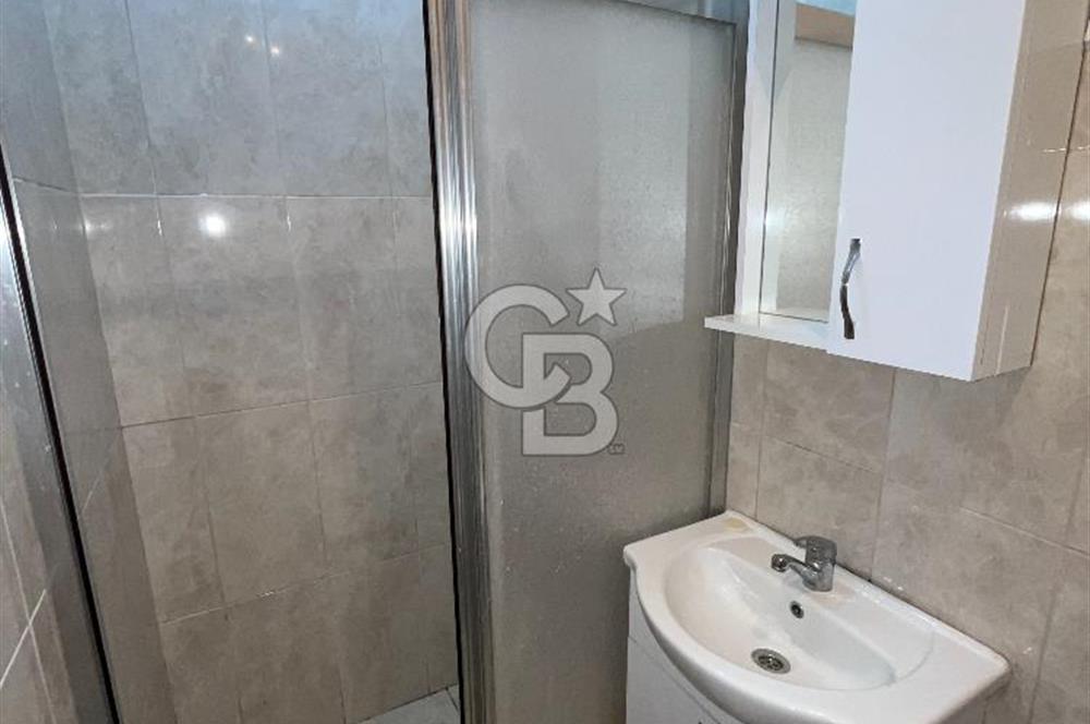 Kadıköy Rasimpaşa'da Özel Bahçeli Tamamen Yenilenmiş Satılık 2+1
