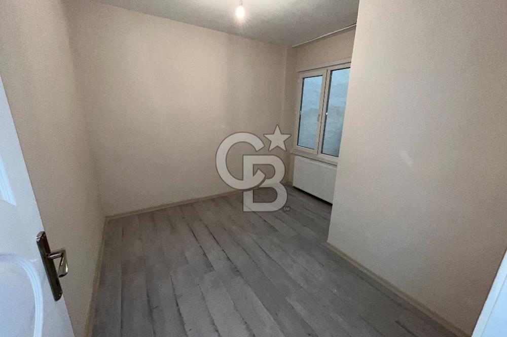 Kadıköy Rasimpaşa'da Özel Bahçeli Tamamen Yenilenmiş Satılık 2+1