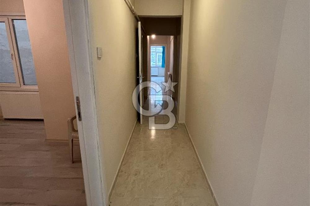 Kadıköy Rasimpaşa'da Özel Bahçeli Tamamen Yenilenmiş Satılık 2+1