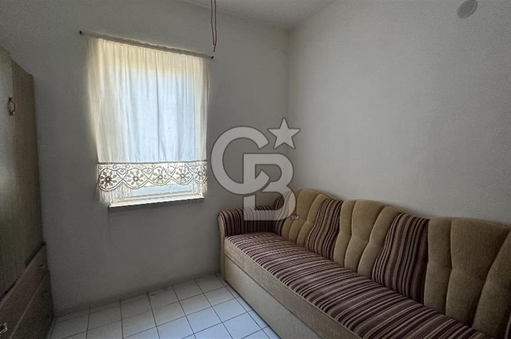 Burhaniye Pelitköyde Denize 150 Metre Havuzlu Sitede 2+1 Villa